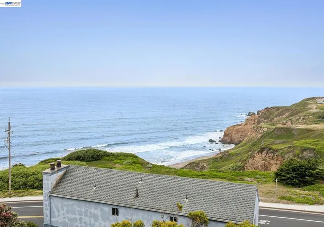 Homes for sale in Pacifica, CA | 5003 Palmetto Ave, Pacifica, CA 94044 | Houzeo