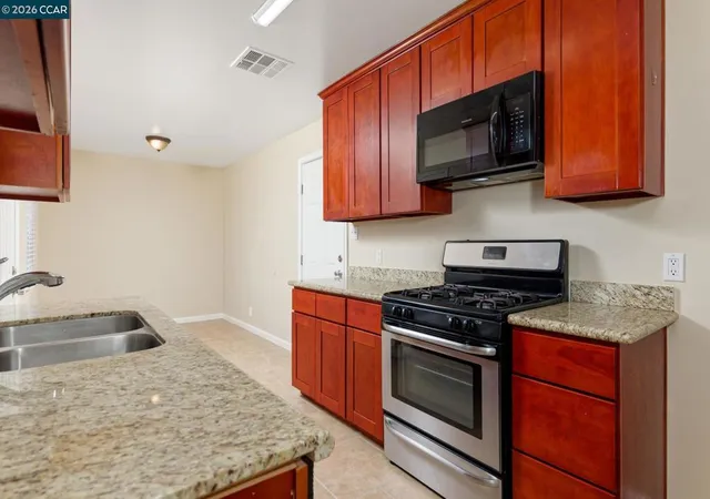 Homes for sale in Sacramento, CA | 5311 78th St, Sacramento, CA 95820 | MLS# 41137198
