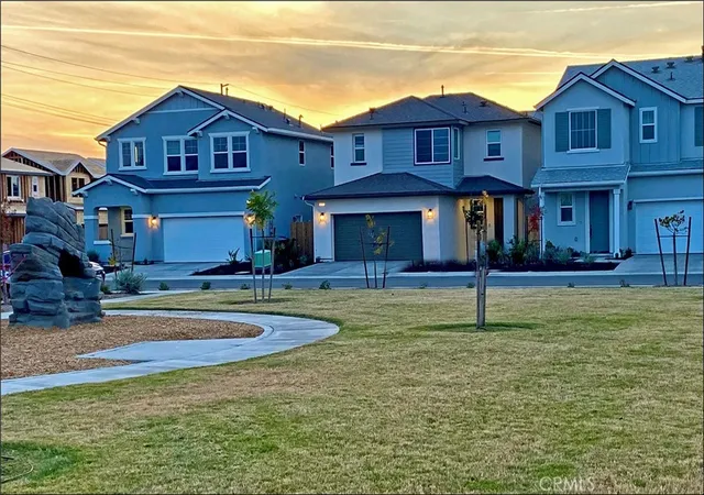 Homes for sale in Visalia, CA | 3021 N Sowell St, Visalia, CA 93291 | MLS# OC26121760
