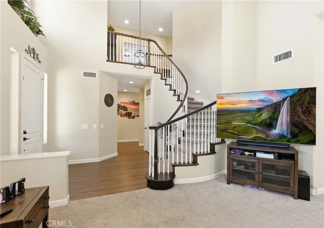 Homes for sale in Rancho Santa Margarita, CA | 18 Ledgewood, Rancho Santa Margarita, CA 92688 | MLS# OC26120637