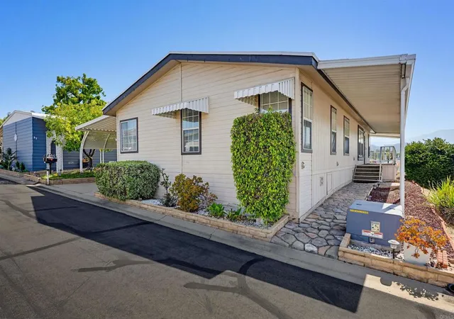 3rd image of 15420 Olde Hwy 80 #SPC 56, El Cajon, CA 92021 | MLS# PTP2604317