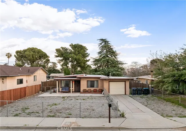 Photo 4 of Single family home for sale at 680 N 10th Street, Banning, CA 92220 | MLS# SW26122143 | Listing updated on 2026-10-07