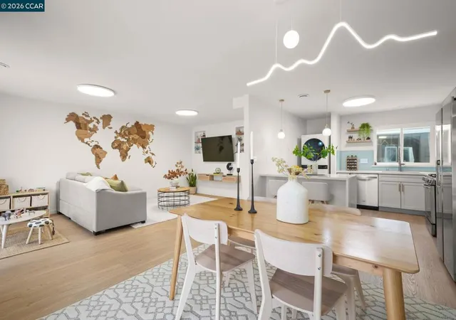 1st image of 722 34th Ave, San Francisco, CA 94121 | MLS# 41137229