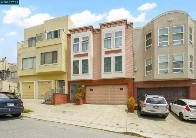 2nd image of 722 34th Ave, San Francisco, CA 94121 | MLS# 41137229