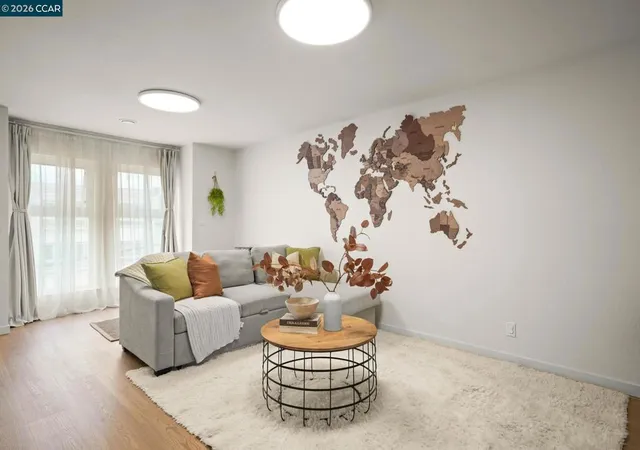 3rd image of 722 34Th Ave, San Francisco, CA 94121 | MLS# 41137229