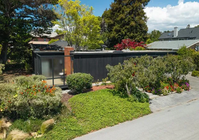 Homes for sale in Aptos, CA | 519 Cliff Dr, Aptos, CA 95003 | MLS# ML82048566