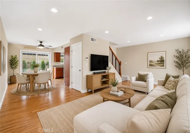3rd image of 1804 W Glenoaks, Anaheim, CA 92801 | MLS# DW26122232