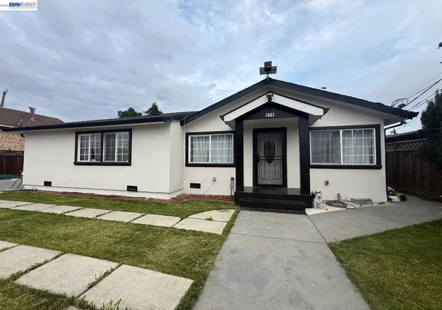 1st image of 674 Clara, Oakland, CA 94603 | MLS# 41137244