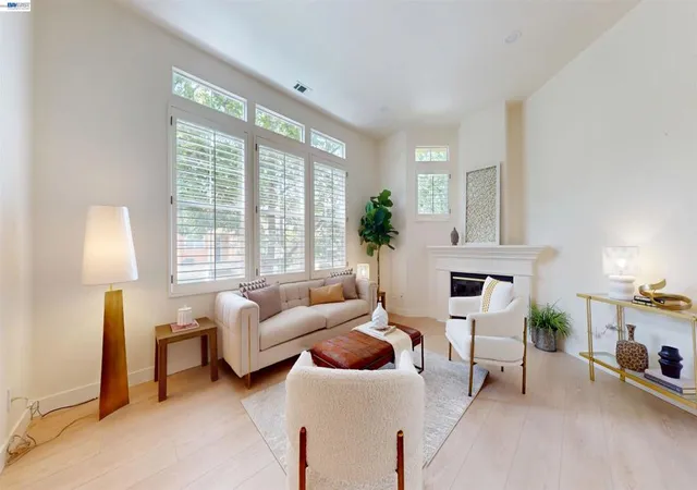 Photo 4 of Townhouse for sale at 3412 Fitzsimmons Cmn, Fremont, CA 94538 | MLS# 41137245 | Listing updated on 2026-07-01
