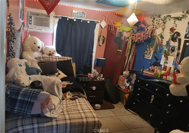 3rd image of 2604 N Baker St, Bakersfield, CA 93305 | MLS# DW26122319