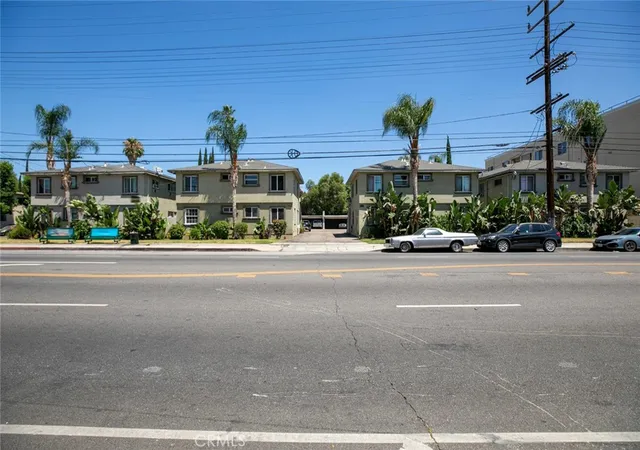 Photo 3 of House for sale at 15455 Vanowen, Van Nuys, CA 91406 | MLS# GD26122252 | Listing updated on 2026-06-05