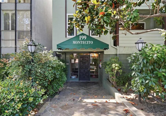 Homes for sale in Oakland, CA | 199 Montecito Ave #305, Oakland, CA 94610 | MLS# 41137249