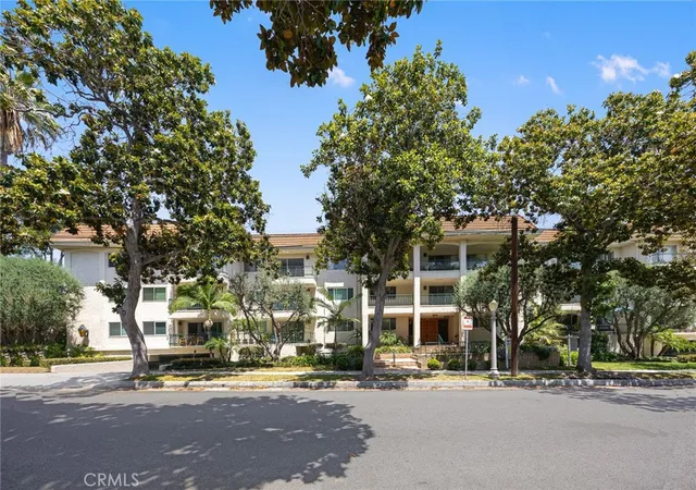 Homes for sale in Pasadena, CA | 420 S Madison Ave #301, Pasadena, CA 91101 | MLS# AR26114272