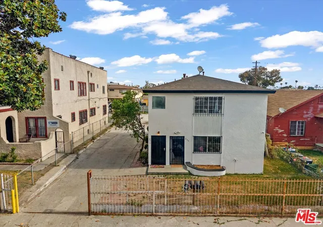 Photo 2 of Multi family home for sale at 633 W 75th Street, Los Angeles, CA 90044 | MLS# 26832661 | Listing updated on 2026-08-05
