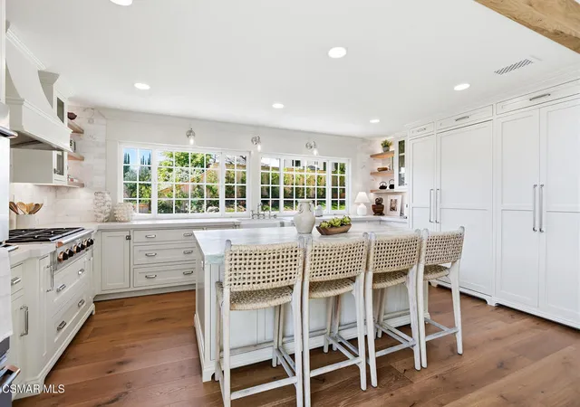 5th image of 1944 Stonesgate St, Westlake Village, CA 91361 | MLS# 226002618