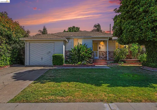 Homes for sale in Tracy, CA | 250 W 23rd St, Tracy, CA 95376 | MLS# 41137271
