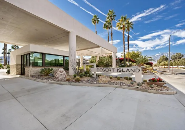 2nd image of 910 Island Dr #408, Rancho Mirage, CA 92270 | MLS# 219148811DA