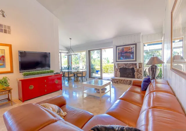 3rd image of 2590 Caminito Porthcawl, La Jolla, CA 92037 | MLS# 260013628SD