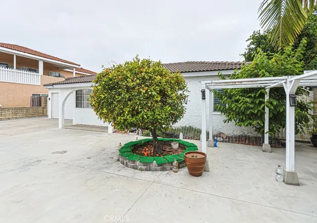 Photo 35 of Single family home for sale at 14671 Hunter Ln, Midway City, CA 92655 | MLS# PW26122495 | Listing updated on 2026-10-03