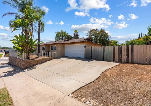 Photo 3 of Sale Pending at 9644 E Hartland Cir, Santee, CA 92071 | MLS# NDP2605411 | Listing updated on 2026-07-10