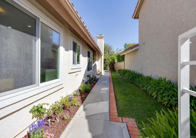 Homes for sale in San Diego, CA | 13275 Jacarte Ct, San Diego, CA 92130 | MLS# NDP2605412