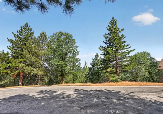 1st image of 30308 Leprechaun, Running Springs, CA 92382 | MLS# IG26119730