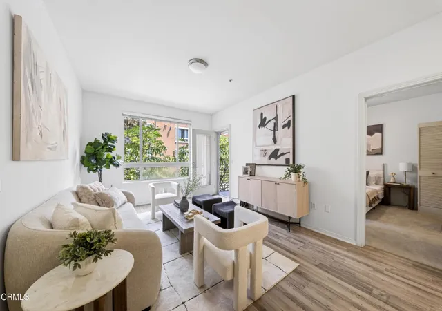 2nd image of 100 S Alameda St #259, Los Angeles, CA 90012 | MLS# P1-27468