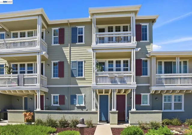 Homes for sale in Redwood City, CA | 640 Turnbuckle Dr #1611, Redwood City, CA 94063 | MLS# 41137291