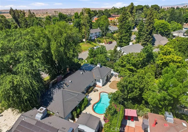 54th image of 227 El Cerrito, Bakersfield, CA 93305 | MLS# PI26122610