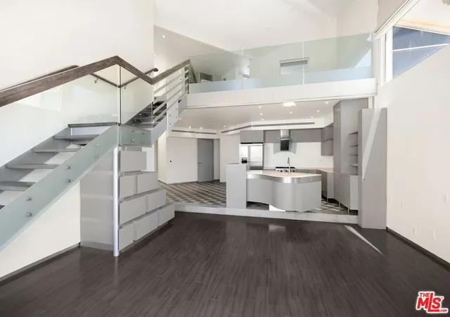 5th image of 235 Main St #316, Venice, CA 90291 | MLS# 26842323