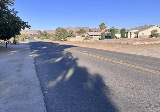 43rd image of 57986 Joshua Ln, Yucca Valley, CA 92284 | MLS# 219148817DA