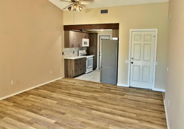 Photo 4 of Condo for sale at 49216 Garland St, Indio, CA 92201 | MLS# 219148818DA | Listing updated on 2026-09-30