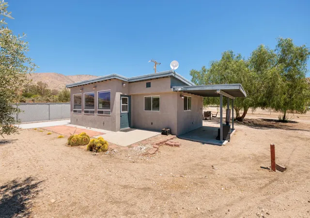 3rd image of 10860 Juniper Ave, Morongo Valley, CA 92256 | MLS# 219148819DA