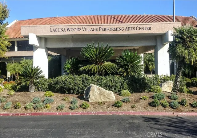 Homes for sale in Laguna Woods, CA | 197 Avenida Majorca, Laguna Woods, CA 92637 | Houzeo