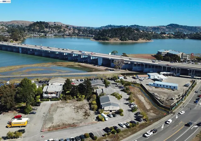 4th image of 150 Shoreline Hwy, Mill Valley, CA 94941 | MLS# 41137313
