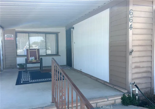 Homes for sale in Hemet, CA | 664 Mariposa, Hemet, CA 92543 | MLS# SW26119874