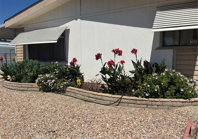 Homes for sale in Hemet, CA | 664 Mariposa, Hemet, CA 92543 | MLS# SW26119874
