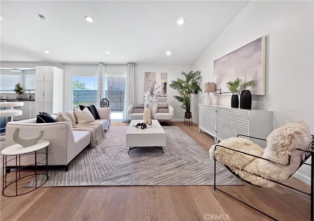 Photo 2 of Single family home for sale at 913 Durango Ct, San Dimas, CA 91773 | MLS# AR26115579 | Listing updated on 2026-10-01