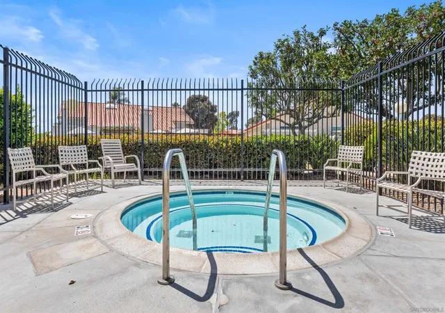 Homes for sale in Carlsbad, CA | 808 Caminito Azul, Carlsbad, CA 92011 | MLS# 260013662SD