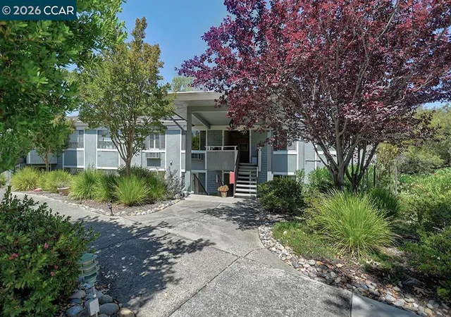2nd image of 3136 Tice Creek Dr #5, Walnut Creek, CA 94595 | MLS# 41137332