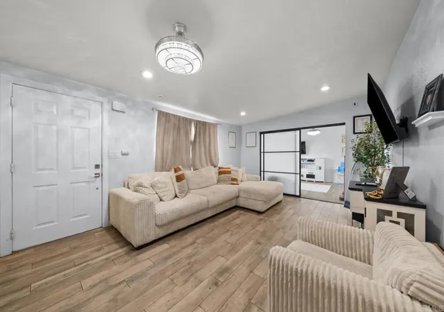 3rd image of 1362 Joliet St, El Cajon, CA 92019 | MLS# PTP2604335