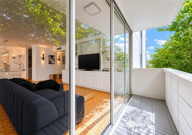 5th image of 8787 Shoreham Dr, West Hollywood, CA 90069