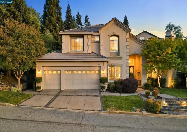 2nd image of 1020 Pebble Beach Dr, Clayton, CA 94517 | MLS# 41137334