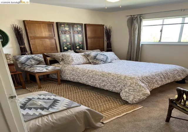 Listing Photo 5 - Condo for sale in building located at 1728 7Th St, Berkeley, CA 94710