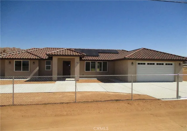 5th image of 24980 Flint Rd, Apple Valley, CA 92307 | MLS# HD26121752