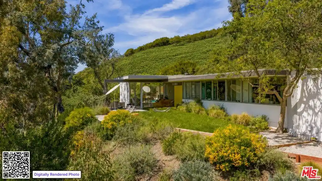Photo 1 of Single family home for sale at 1531 N Tigertail Rd, Los Angeles, CA 90049 | MLS# 26841443 | Listing updated on 2026-08-16