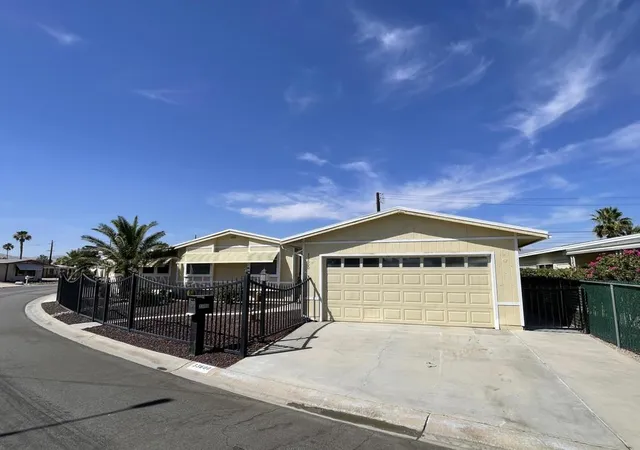 Photo 3 of Sale Pending at 33600 Sundance Trl, Thousand Palms, CA 92276 | MLS# 219148835DA | Listing updated on 2026-06-18
