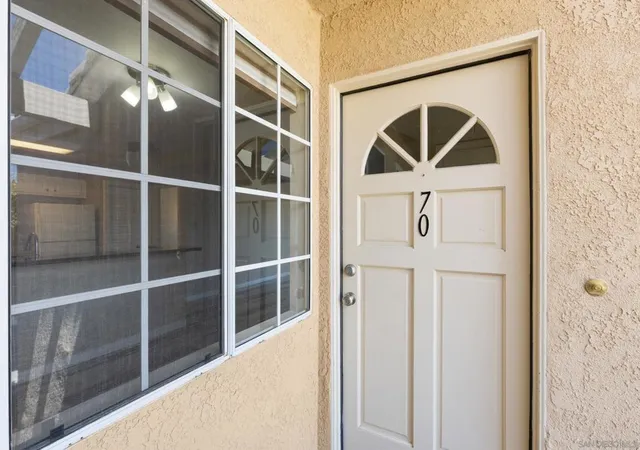 Homes for sale in Carlsbad, CA | 3110 Sello Ln, Carlsbad, CA 92009