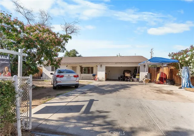 Homes for sale in Hesperia, CA | 16011 Smoke Tree, Hesperia, CA 92345 | MLS# HD26122843