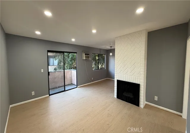 2nd image of 9054 Willis Ave #21, Panorama City, CA 91402 | MLS# MB26122889